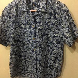*3 for $20* Vintage Liz Sport Hawaiian Shirt